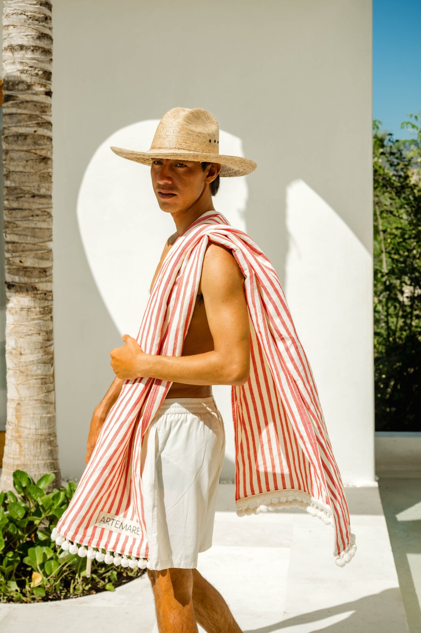 Capturing Luxury A Beachside Photoshoot with Artemare in Mexico